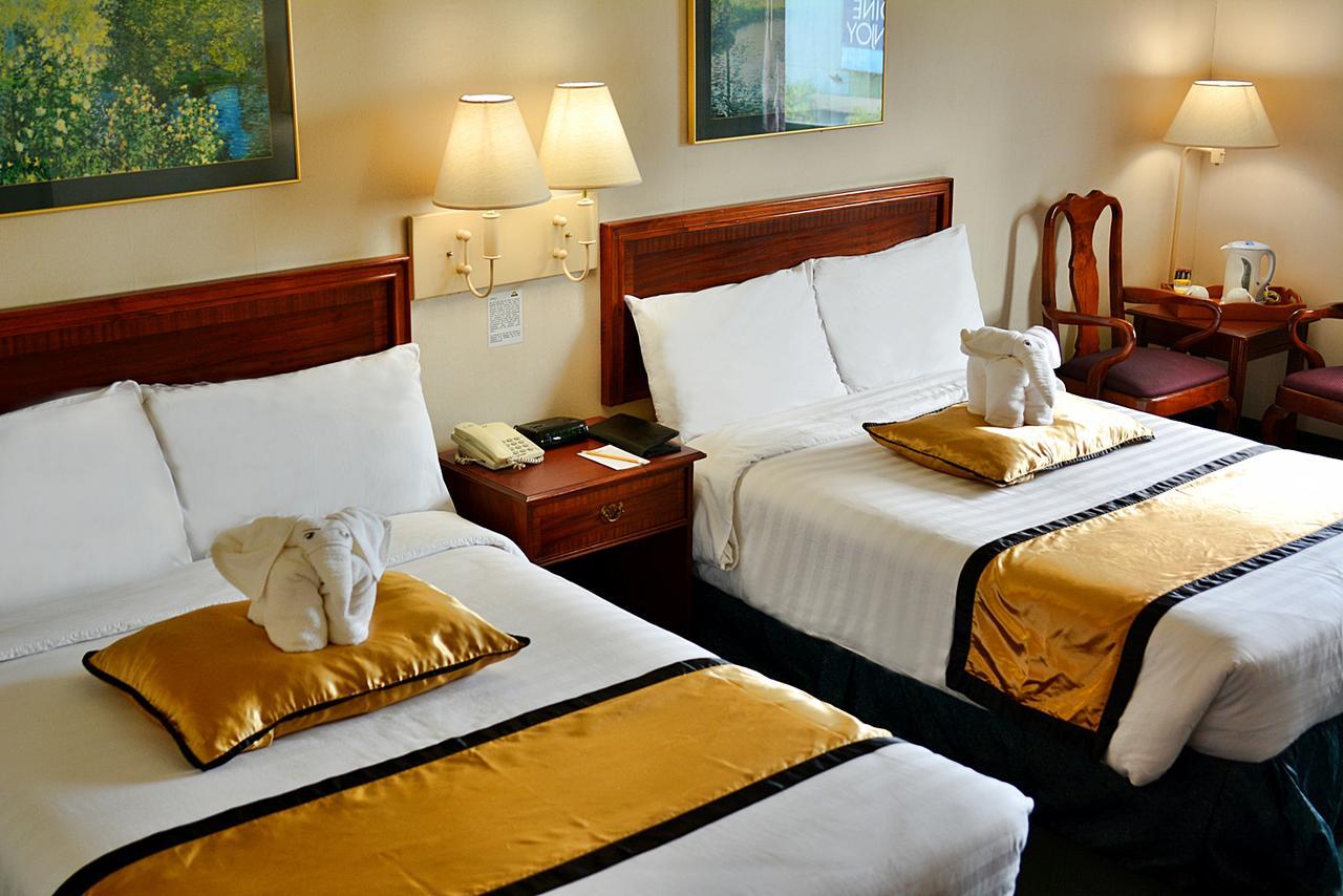 Days Hotel By Wyndham Batangas Exterior foto